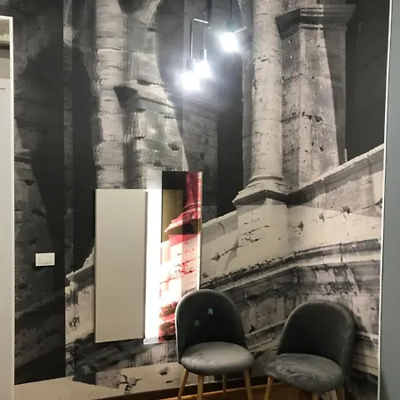 In - Spagna Trevi Apartamento *